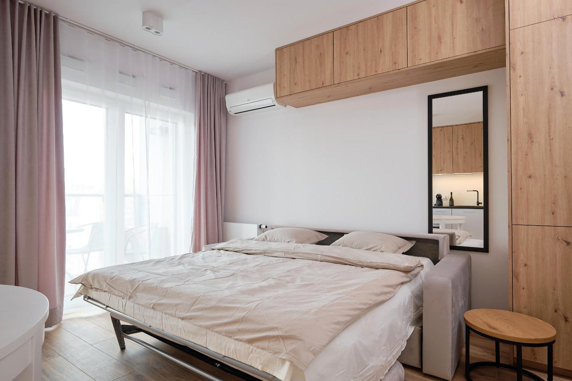 Studio Nad Rzeka 72, Rynek 500 M Wroclaw Luaran gambar